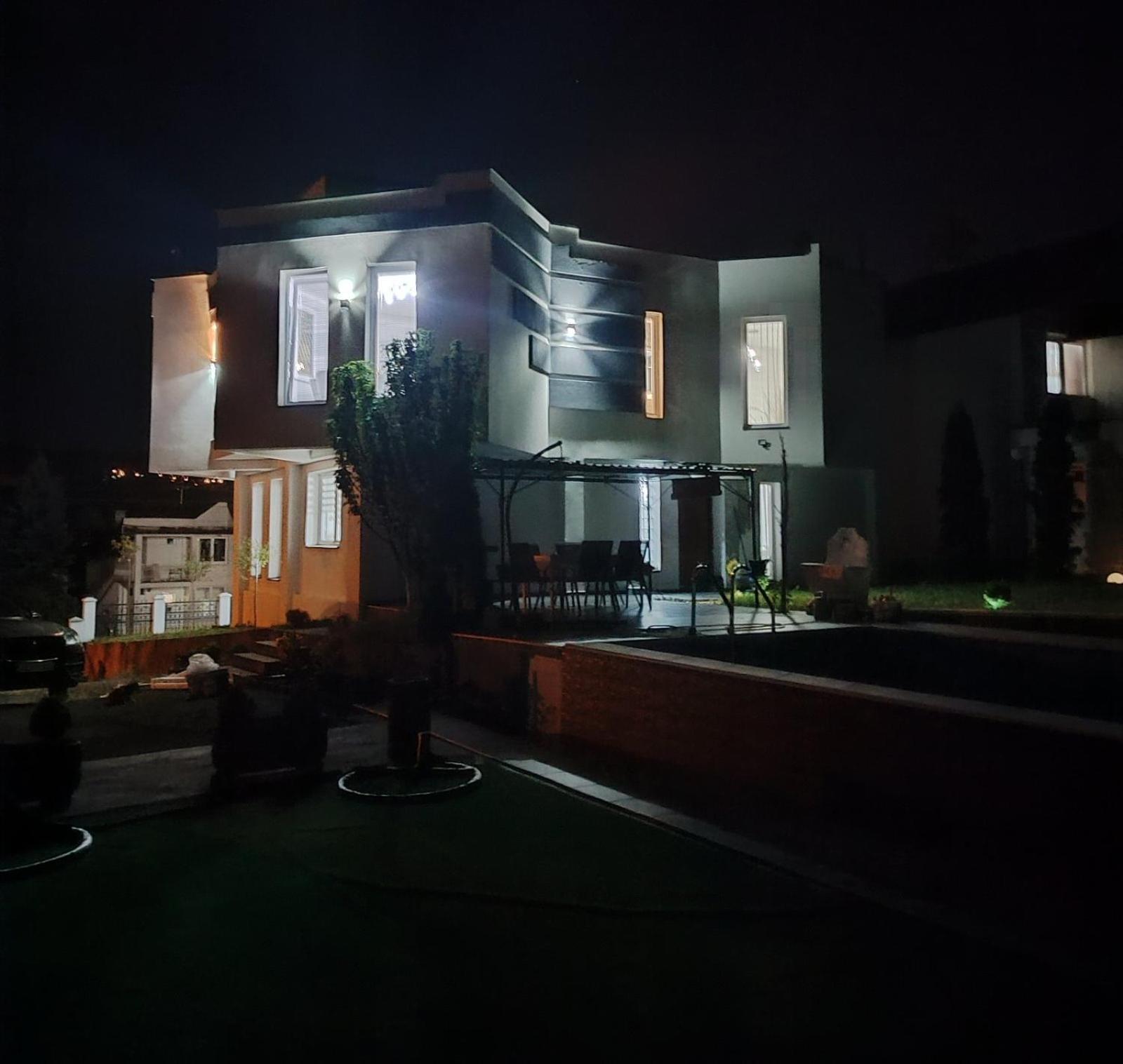Villa Lea Тузла Екстериор снимка