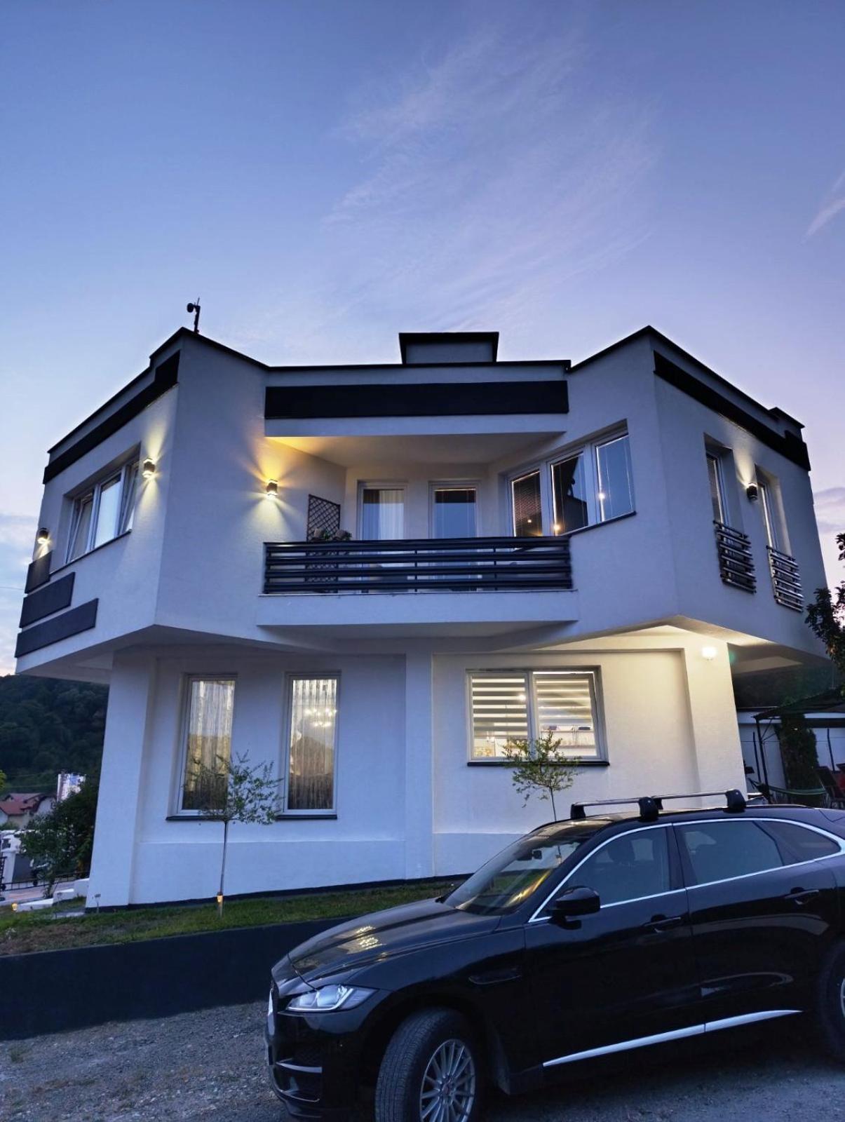 Villa Lea Тузла Екстериор снимка