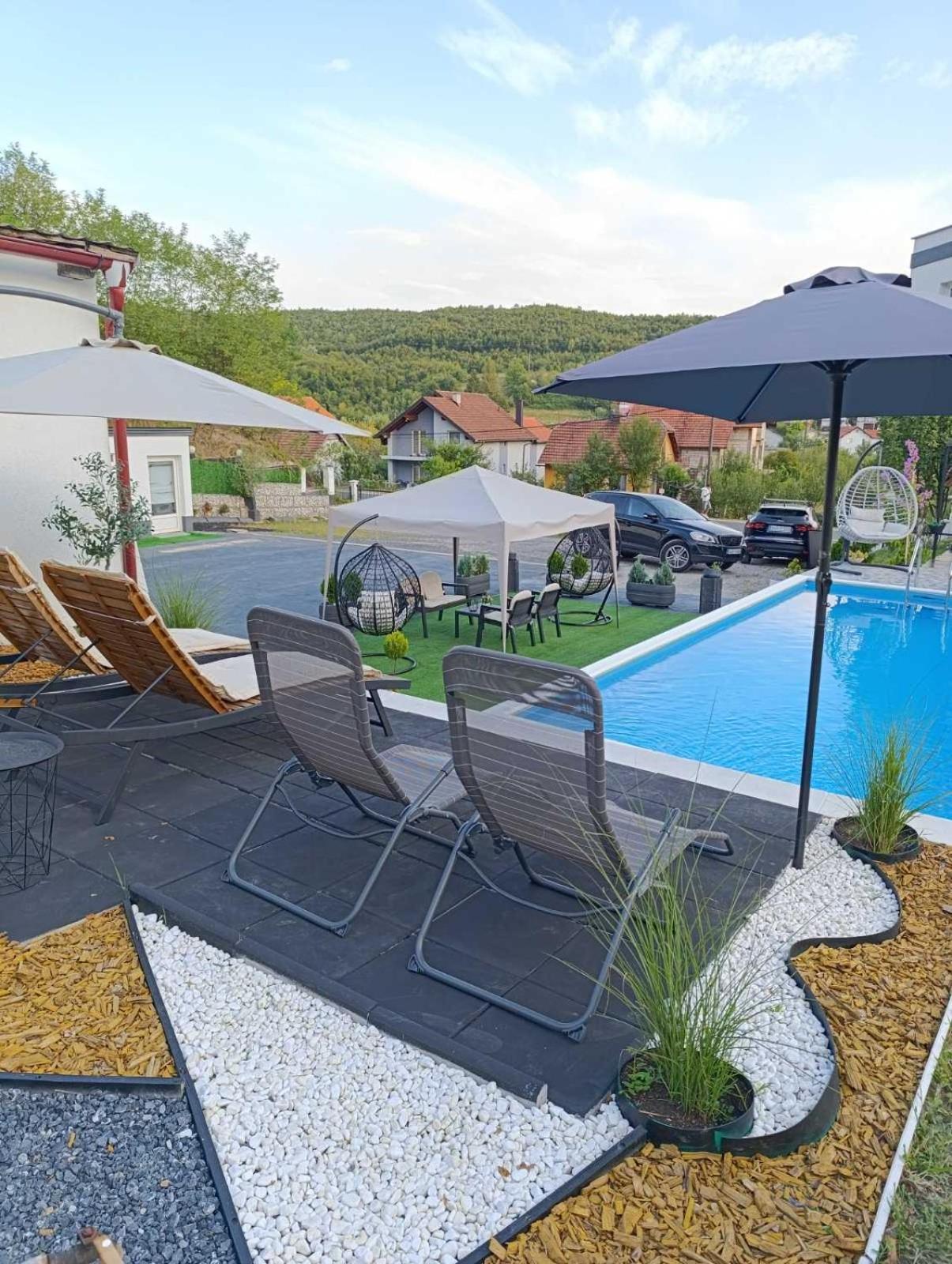 Villa Lea Тузла Екстериор снимка