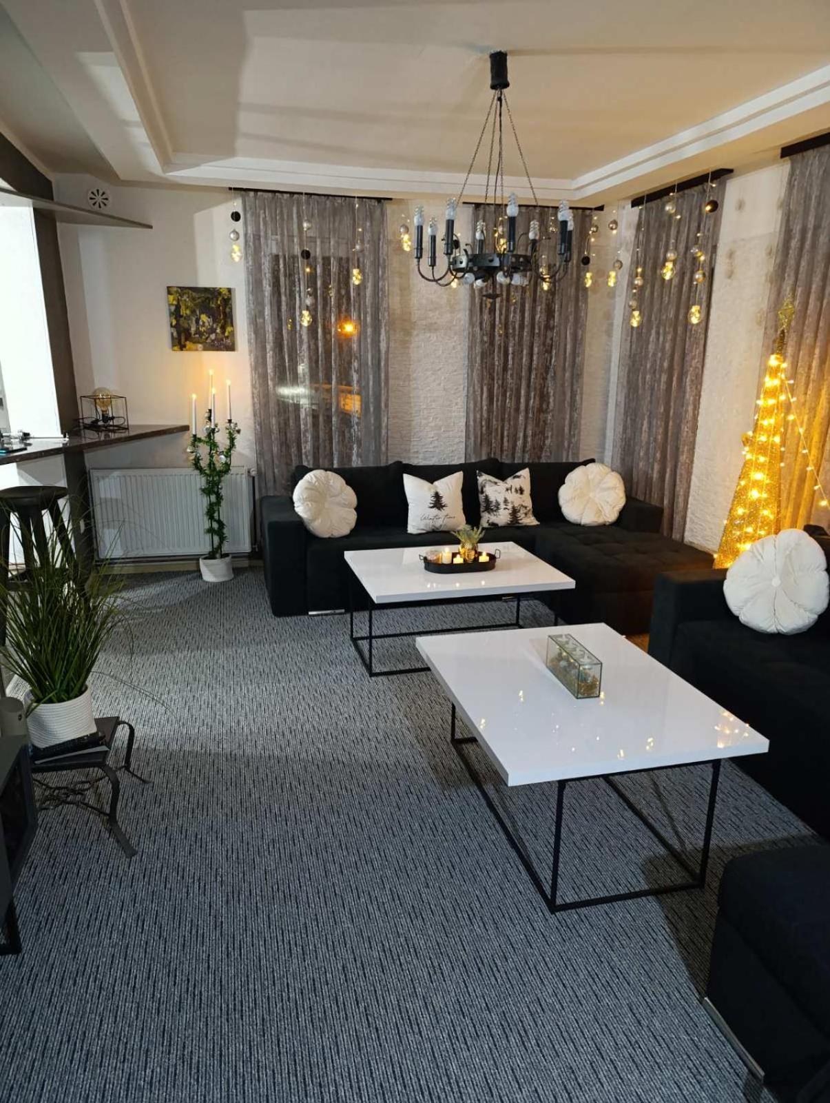 Villa Lea Тузла Екстериор снимка